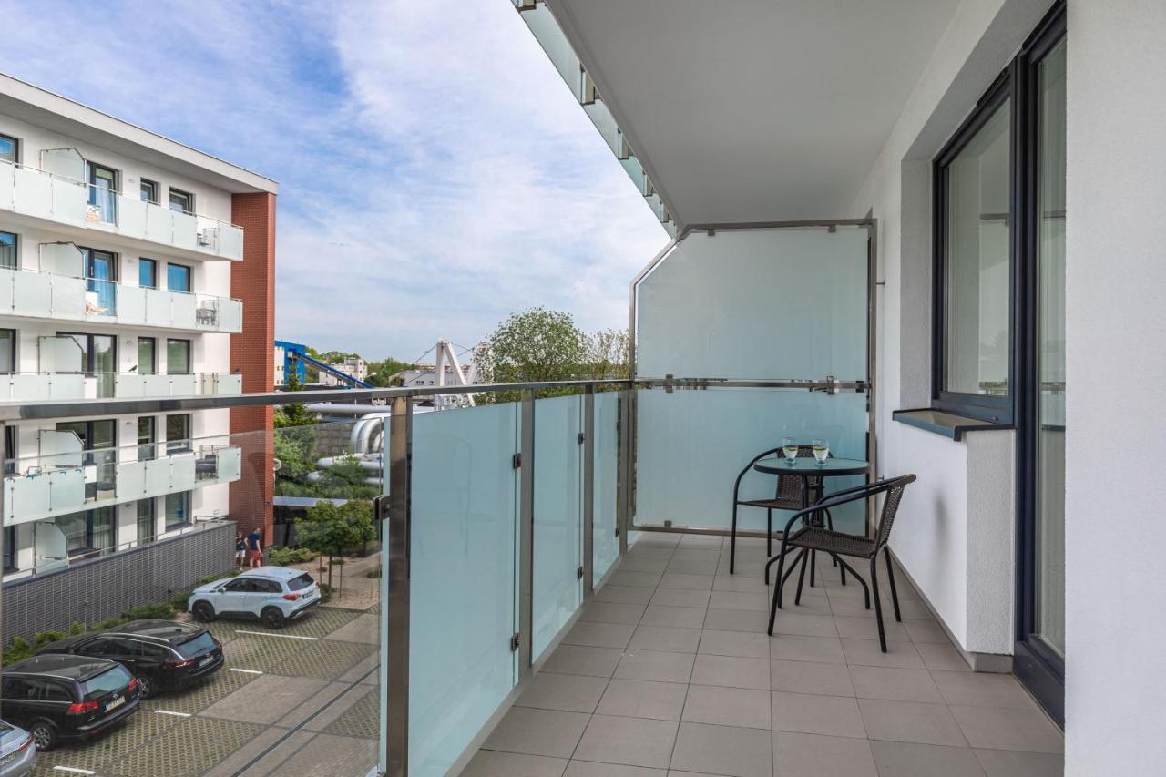 Blizej Morza II Apartament Z Garazem By Renters Apartment Kolobrzeg Exterior photo